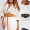Women's wide belt, a key trend for spring-summer 2021