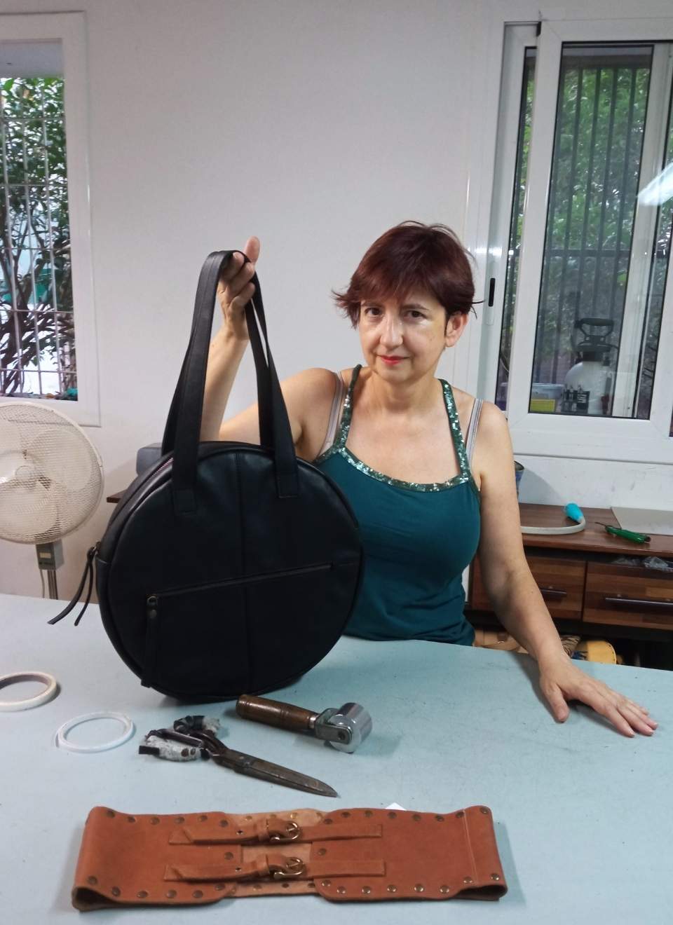 Cómo saber si un bolso de piel es de calidad: 10 detalles claves