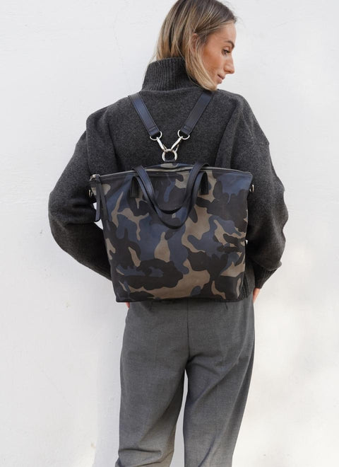 Bolso Mochila Piel Camuflaje